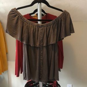 American Eagle Off The Shoulder Top